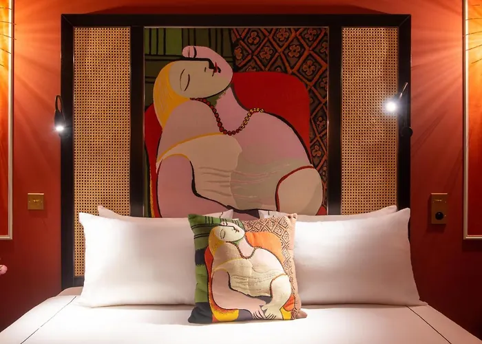 Mom\'Art Hotel